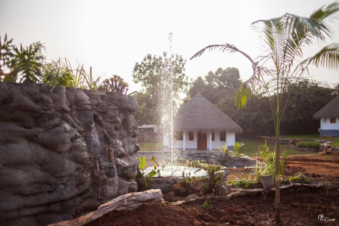 Village Noah Yaoundé Εξωτερικό φωτογραφία